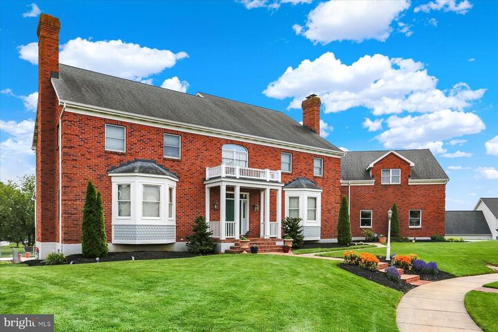 Property Photo: 324 W Orchard Drive PA 17078