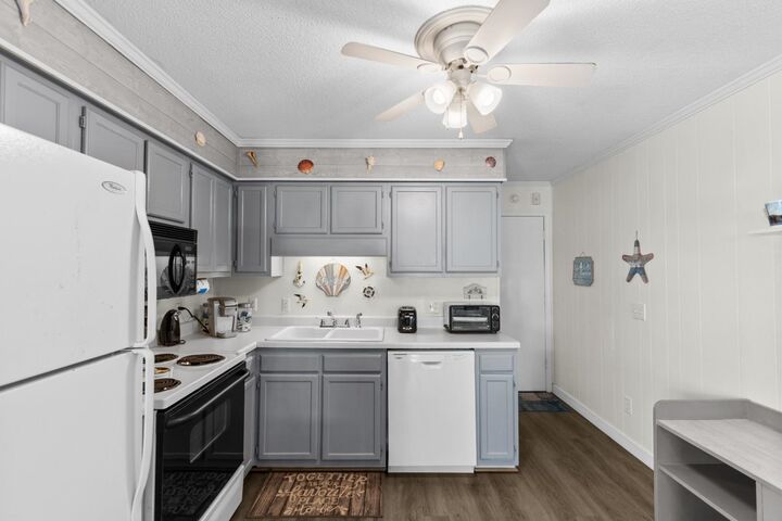 Property Photo:  6000 N Ocean Blvd. 216  SC 29582 