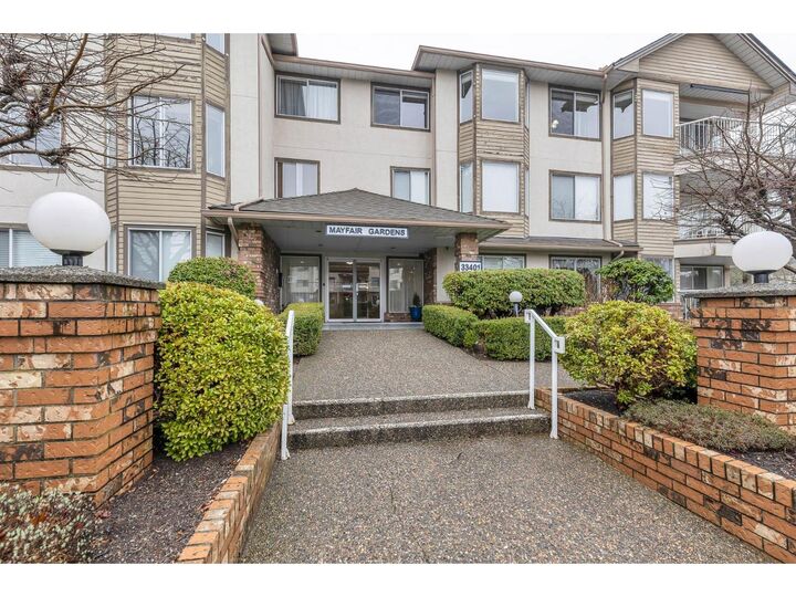 Property Photo:  33401 Mayfair Avenue 312  BC V2S 6Z2 