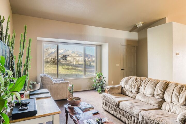 Property Photo:  169 Trentwood Lane  NV 89815 