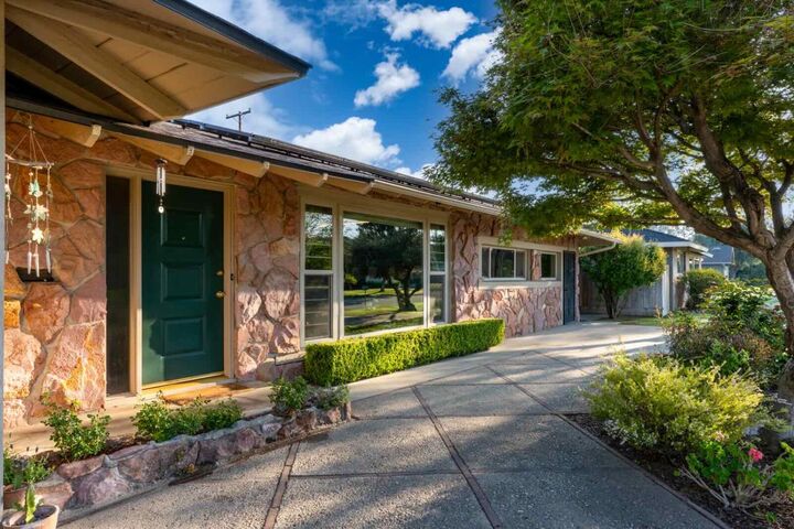 Property Photo:  294 W San Bruno Avenue  CA 93704 