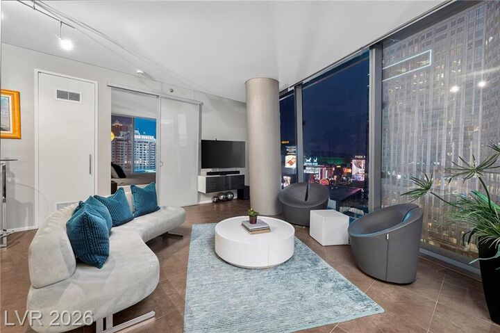 Property Photo:  3722 South Las Vegas Boulevard 802  NV 89158 