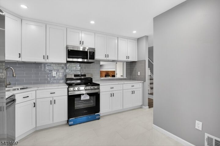 Property Photo: 66 Pear Tree Ln NJ 08823