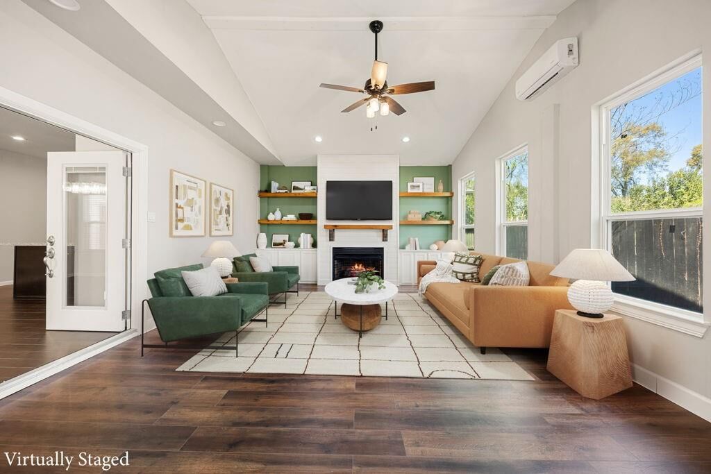 Property Photo:  810 Paul Quinn Street  TX 77091 