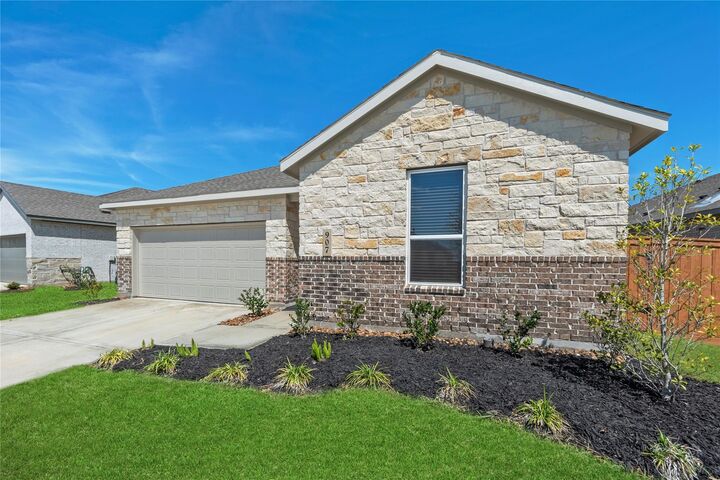 Property Photo:  907 Heaven Drive  TX 77417 