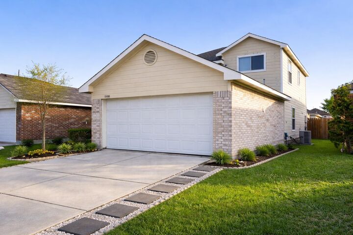 Property Photo:  11906 Kewalo Basin Lane  TX 77034 