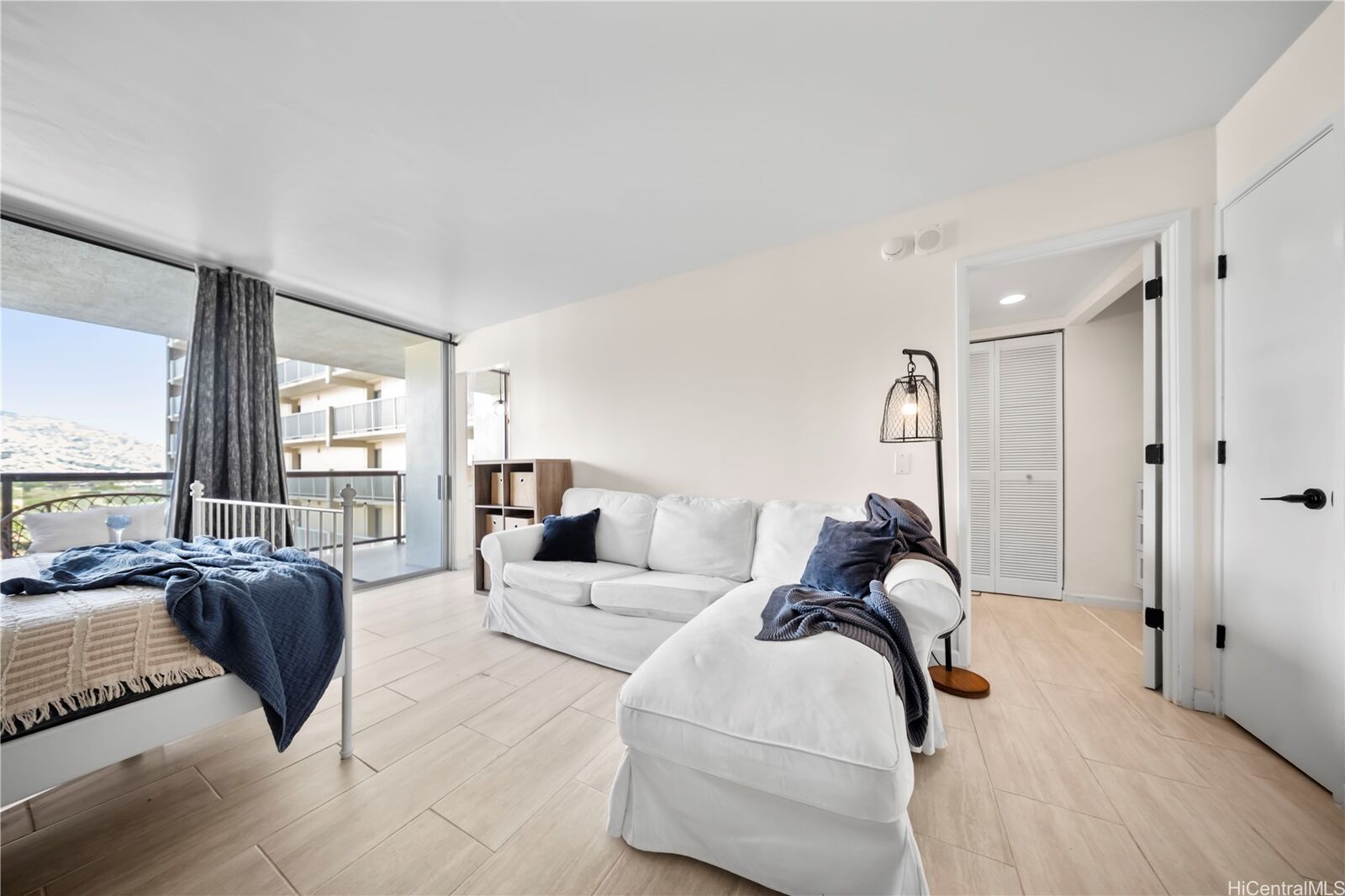 Property Photo:  444 Nahua Street 912  HI 96815 