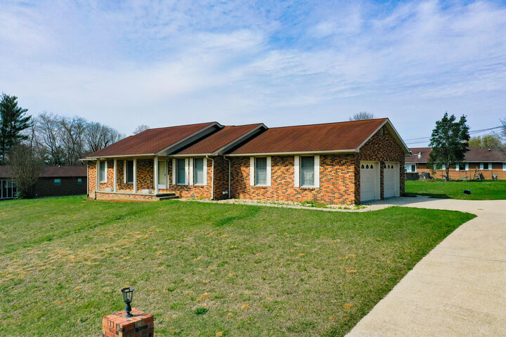 Property Photo: 261 Oak Ridge Church Road KY 40701
