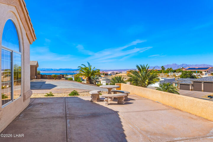 Property Photo:  2490 Clarke Dr  AZ 86403 