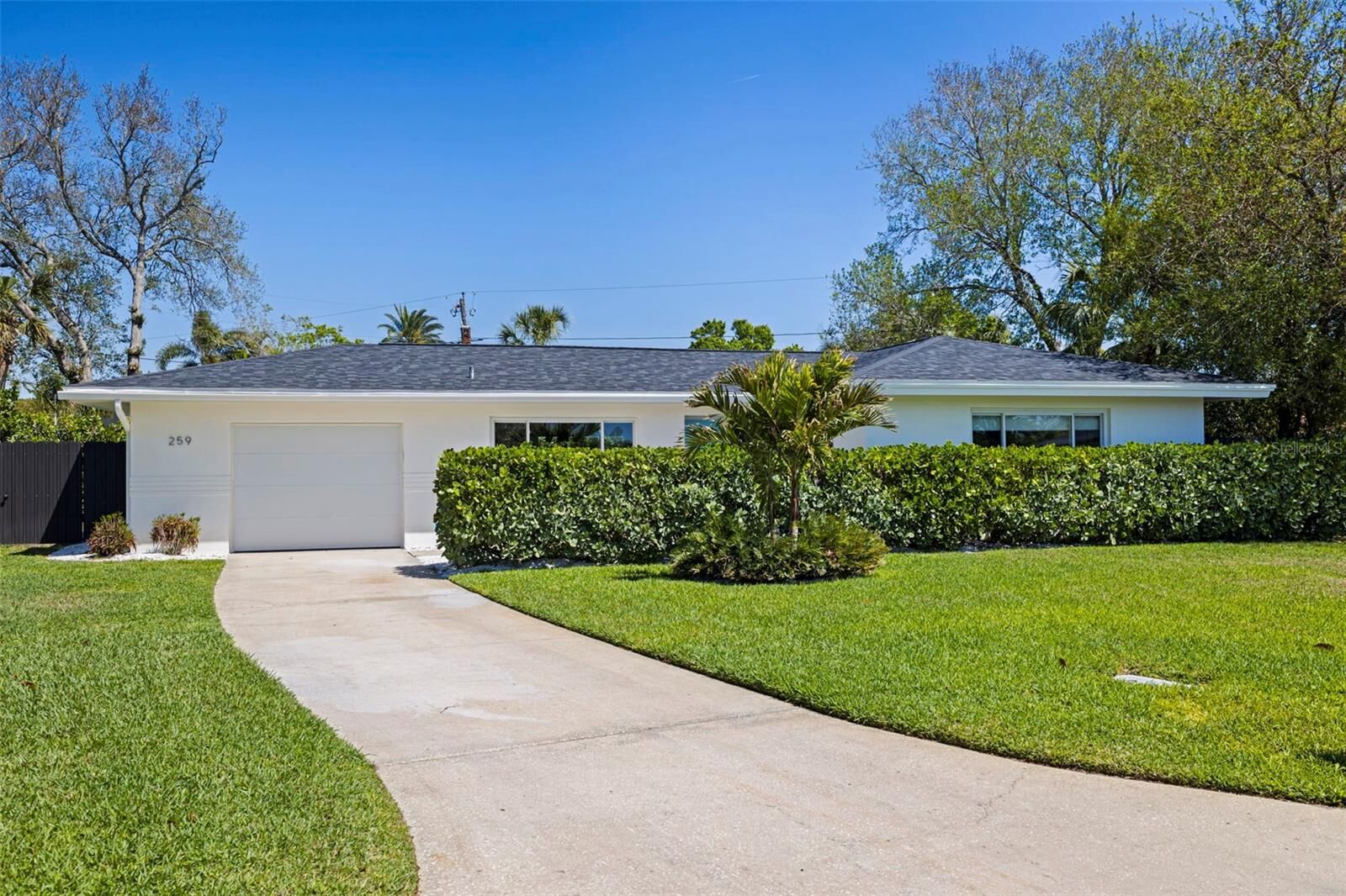 Property Photo:  259 Mineola Drive E  FL 33770 