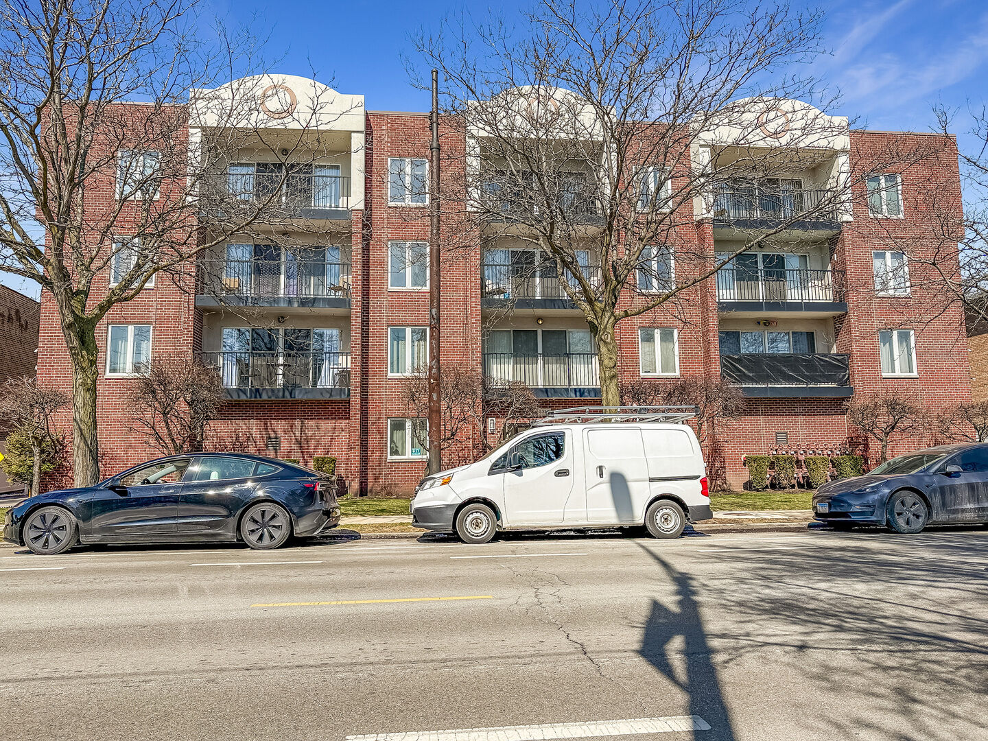 Property Photo:  5840 W Lawrence Avenue 301  IL 60630 