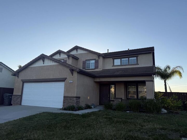 Property Photo: 4983 Calle Arquero CA 92057