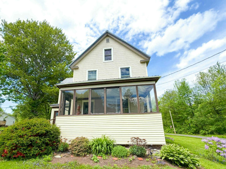 Property Photo:  178 Main Road S  ME 04444 