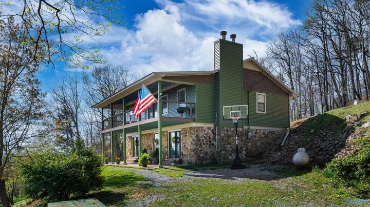 Property Photo:  835 Owens Switch Road  AL 35960 