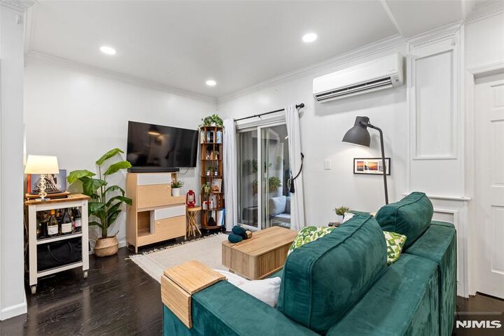 Property Photo: 91 Coles Street 1 NJ 07302