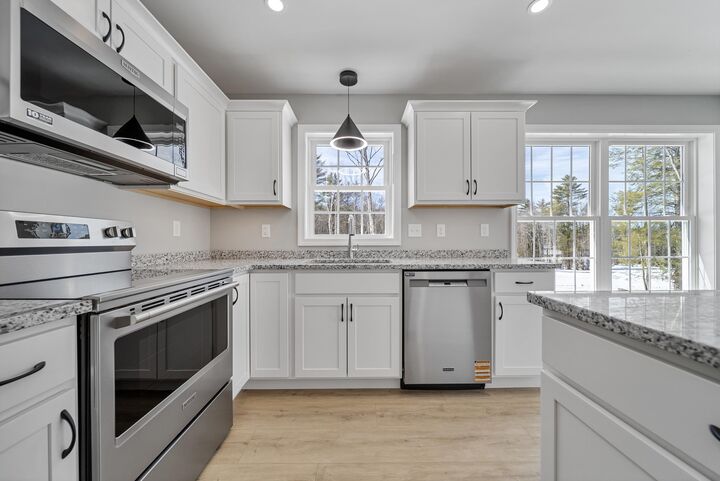 Property Photo:  142 S Main Street  NH 03465 