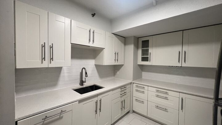 Property Photo:  1731 Beacon 108  MA 02445 