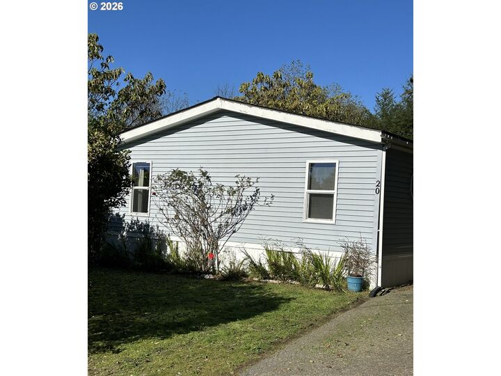 Property Photo:  96465 Coverdell Rd 20  OR 97415 