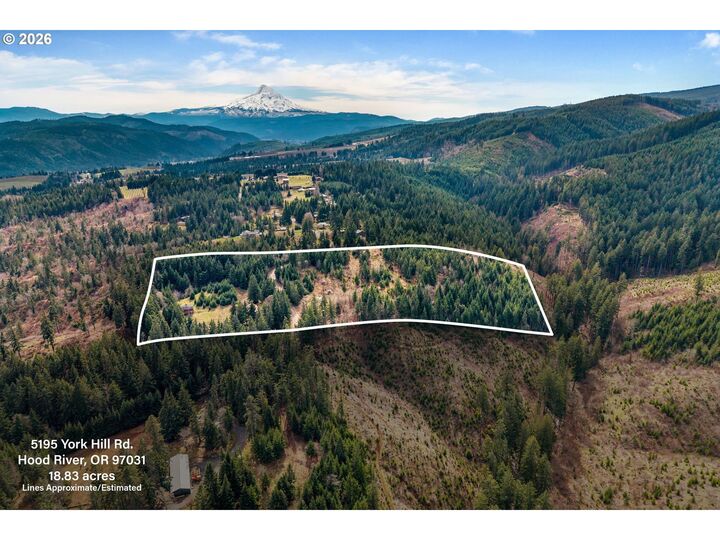 Property Photo:  5195 York Hill Dr  OR 97031 