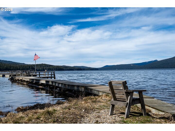 Property Photo:  17717 Highway 58  OR 97733 