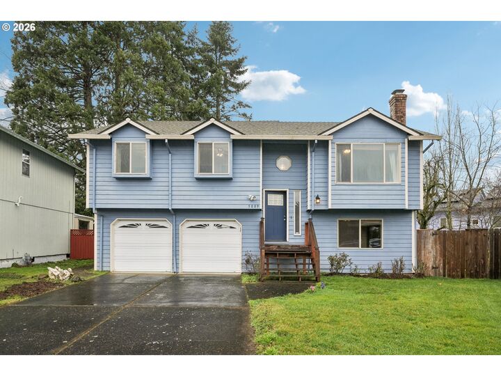 Property Photo: 5009 NE Emerson Ct OR 97218