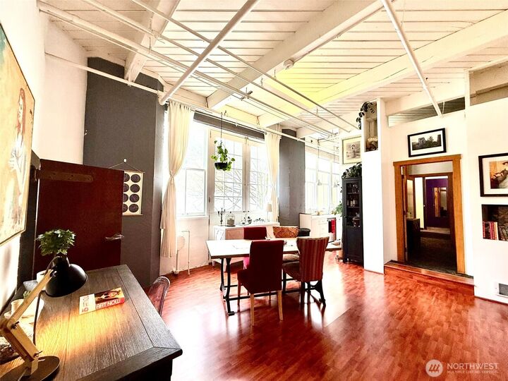 Property Photo:  707 S Snoqualmie Street 2B  WA 98108 