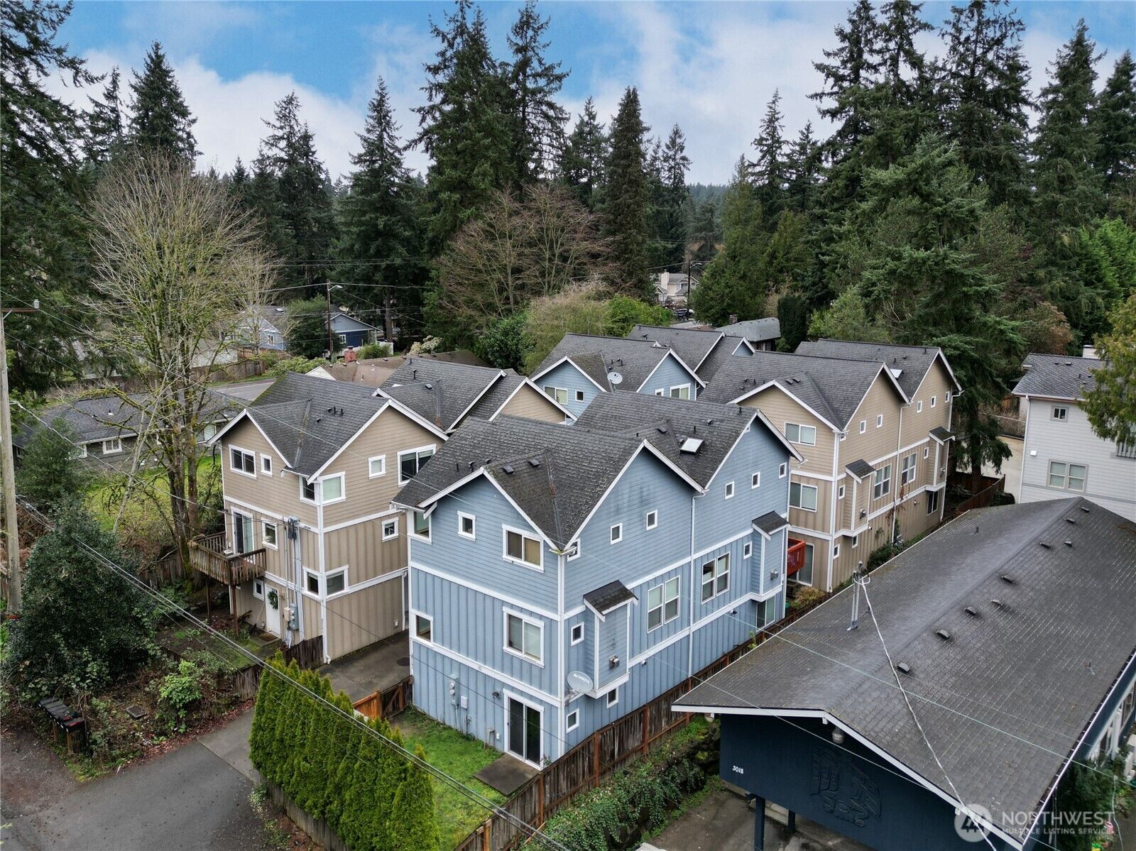 Property Photo:  3012 NE 137th Street B  WA 98125 