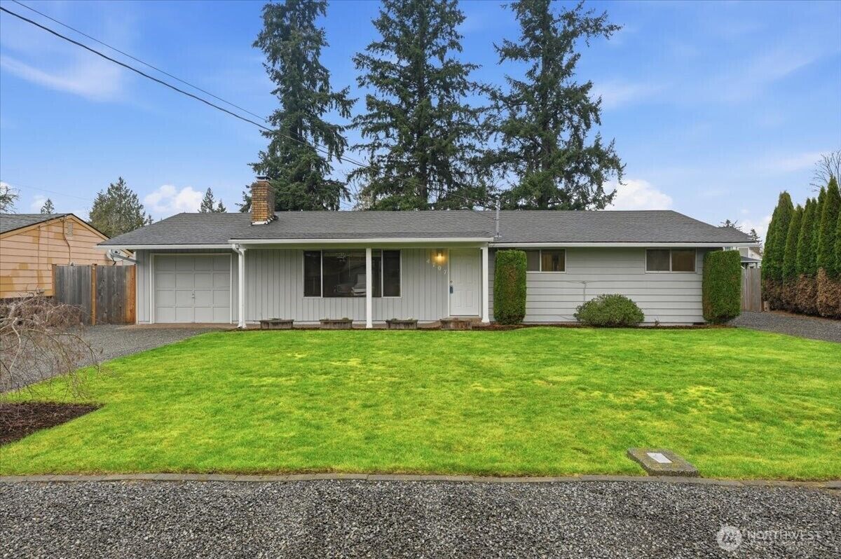 Property Photo:  4707  86th Place NE  WA 98270 