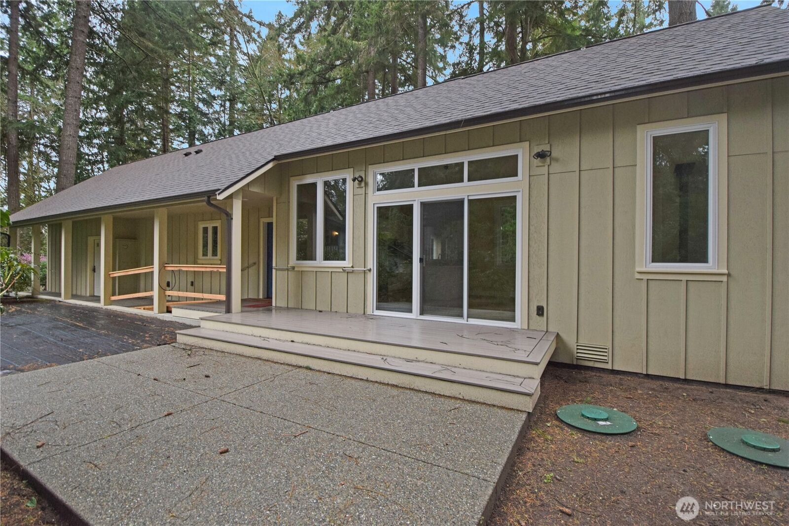 Property Photo:  15915  Nesika Bay Road NE  WA 98370 