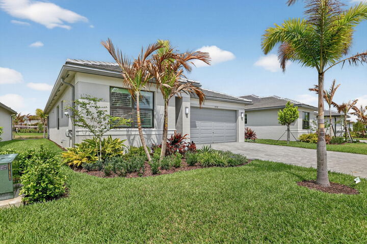 Property Photo: 12418 SW Aventura Drive FL 34987