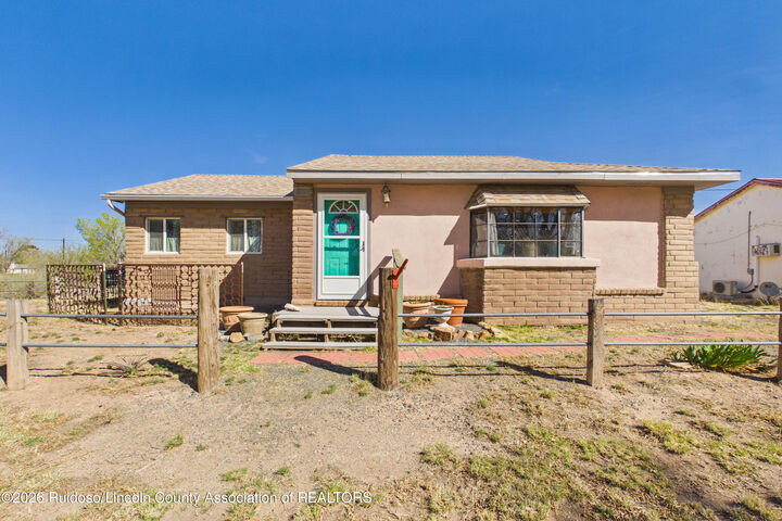 Property Photo: 1008 5th Street NM 88301