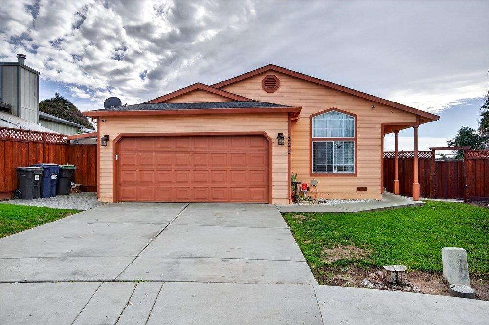 Property Photo: 225 Kimberly CA 95076