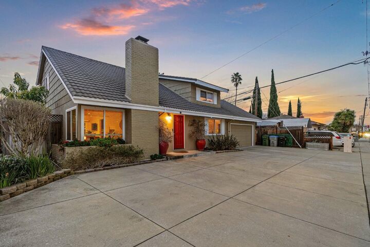 Property Photo:  1751 Meridian Avenue  CA 95125 