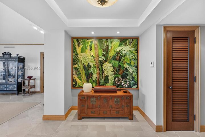 Property Photo:  430 Grand Bay Dr 801  FL 33149 