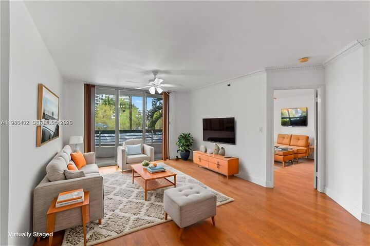 Property Photo:  3600 Mystic Pointe Dr 310  FL 33180 