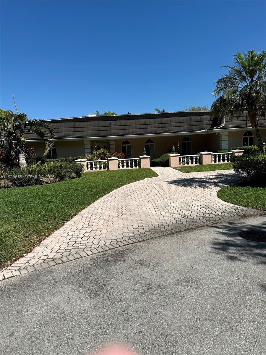 Property Photo:  10805 SW 128th Ter  FL 33176 