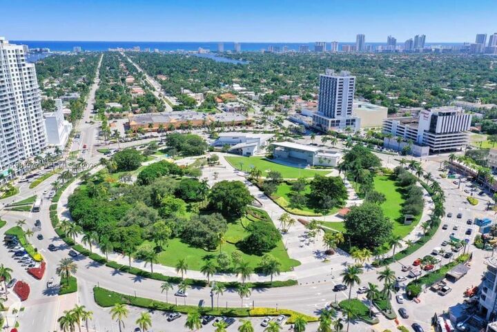 Property Photo: 1830 Radius Dr 1222 FL 33020