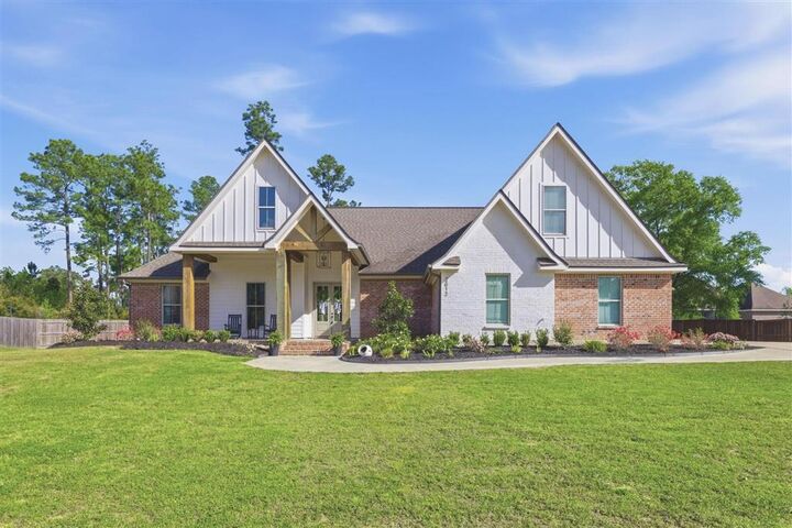 Property Photo:  2012 Bobby Jones Way  LA 70669 