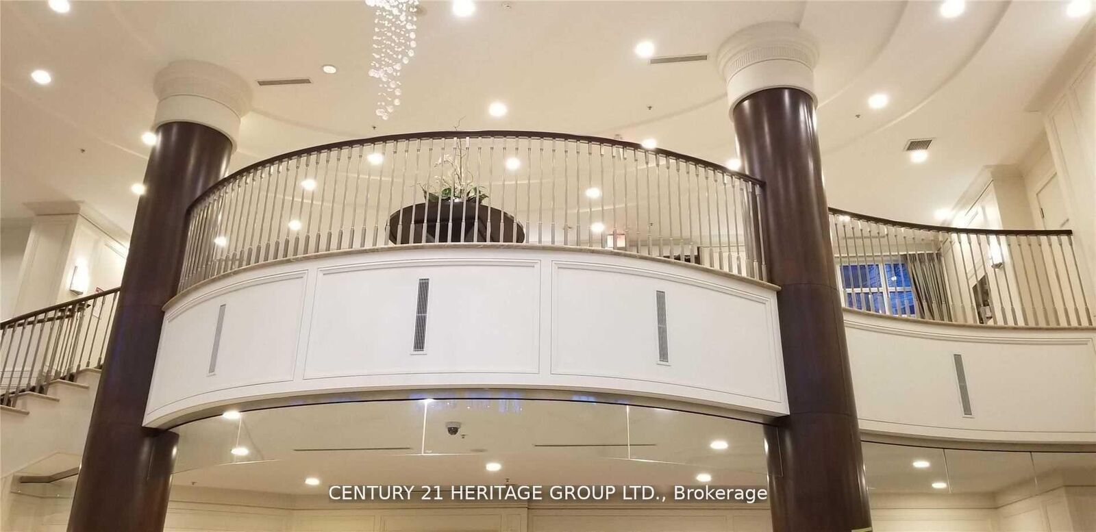 Photo de la propriété: 20 Bloorview Place 1016 ON M2J 0A6