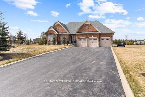 8 Nature'S Landing Drive — photo 1