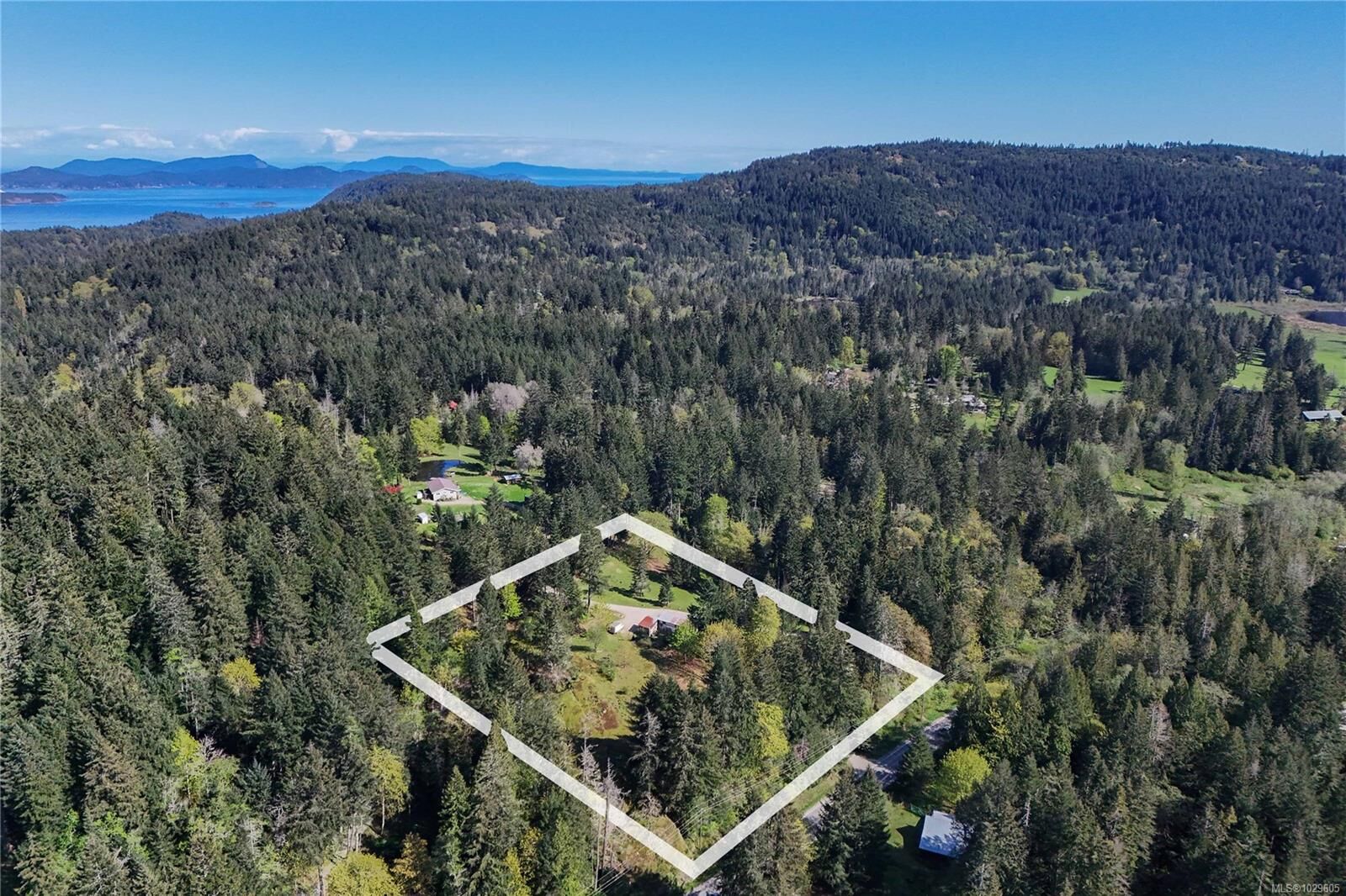 Property Photo:  1279 Fulford-Ganges Rd  BC V8K 2B3 