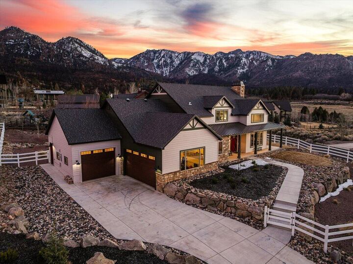 Property Photo:  1210 E Bristle Cone Rd  UT 84781 