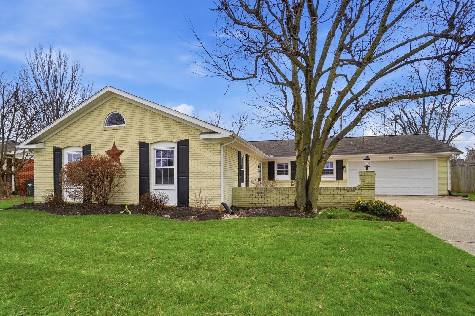 Property Photo: 608 W Washington Street OH 45344