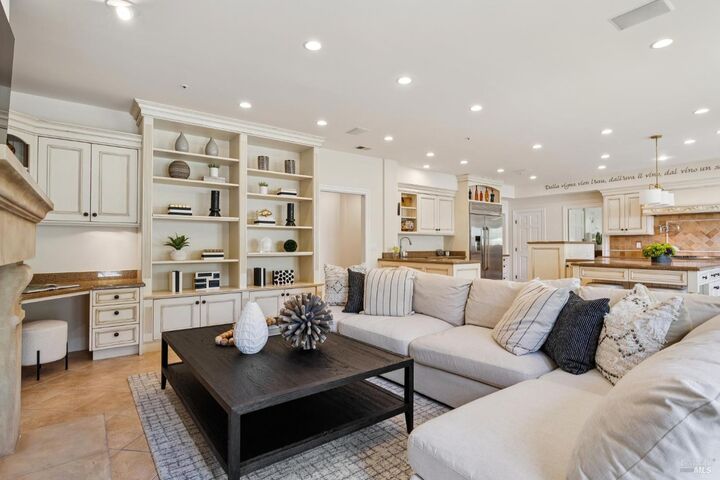 Property Photo:  172 Pacheco Avenue  CA 94947 