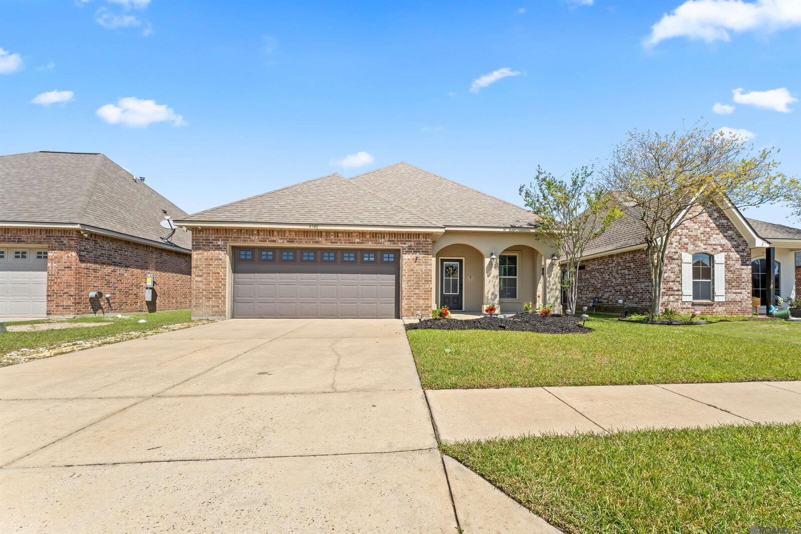 Property Photo:  4280 Olivia Drive  LA 70710 