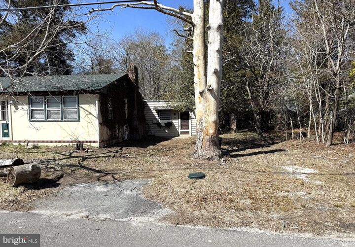 Property Photo:  198 Mill Street  NJ 08092 