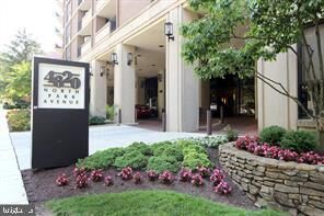 Property Photo: 4620 N Park Avenue 305W MD 20815