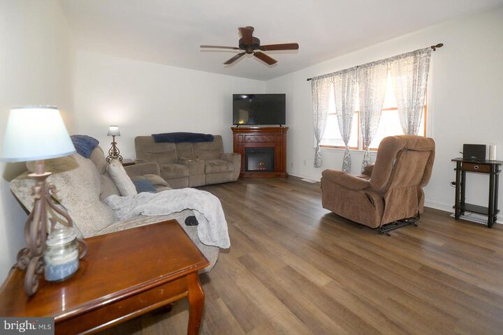 Property Photo:  605 Planters Wharf Road  MD 20657 