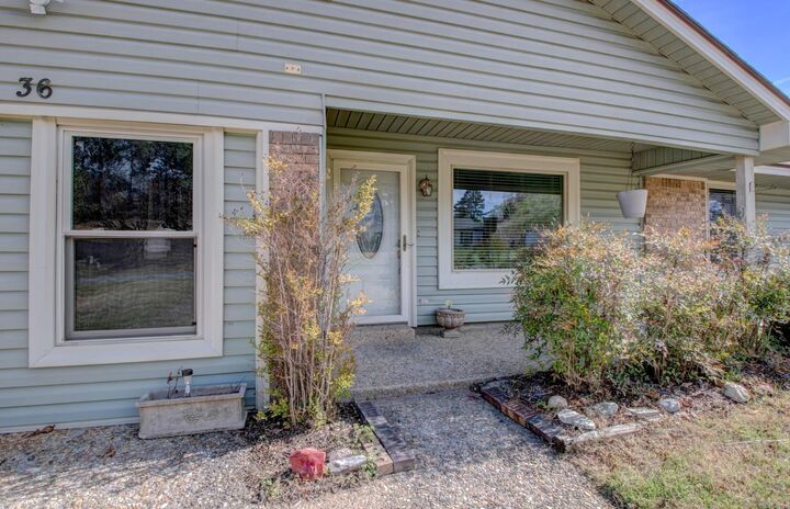 Property Photo:  36 Kingspark Drive  AR 72113 