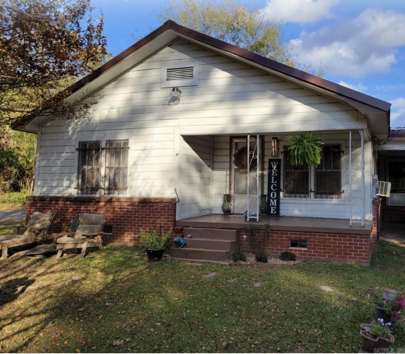 Property Photo:  10 Columbia Rd. 425  AR 71753 
